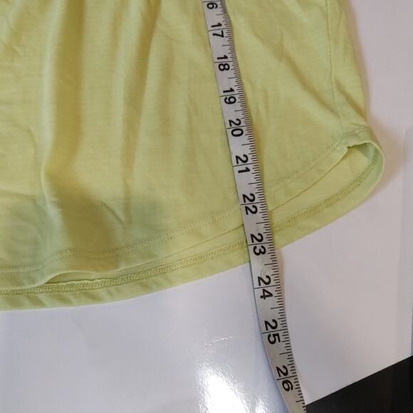 Title Nine ‘Notton’ Long Sleeve Top in Yellow/Lime Green Size Small - Picture 4 of 12